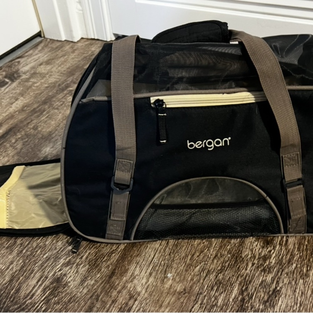 Black and Tan Pet Carrier